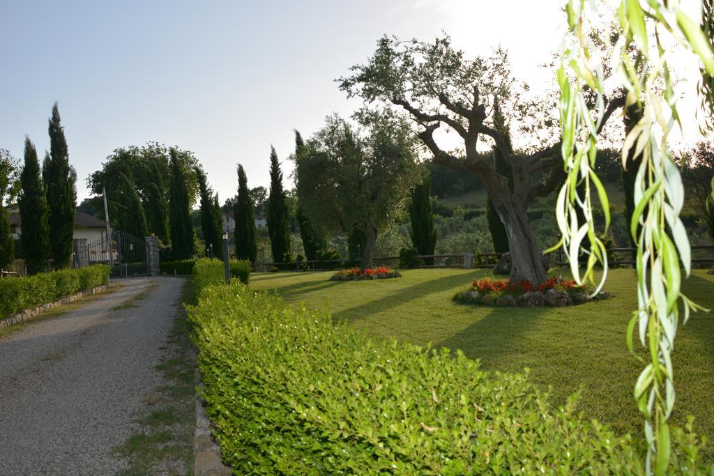 Pinus Rooms Benevento Bagian luar foto