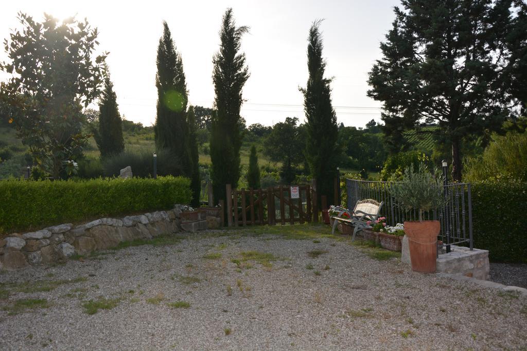 Pinus Rooms Benevento Bagian luar foto
