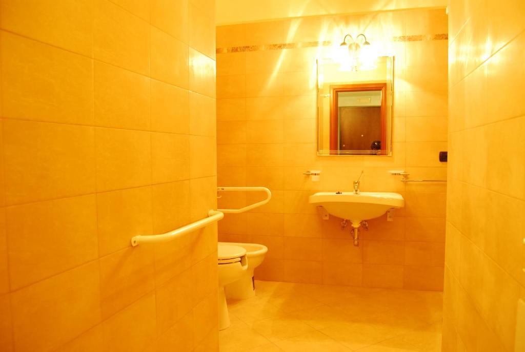 Pinus Rooms Benevento Ruang foto